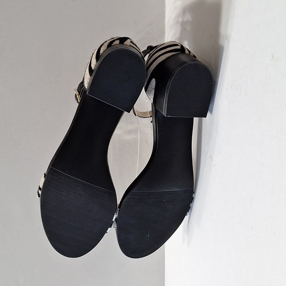 Talbots Black White Animal Print Calf Hair Mobwife Preppy Heel Sandals Size 9 - Picture 9 of 13